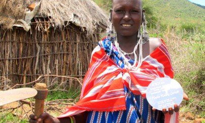 Nasha-with-awardx800-500x300 copy