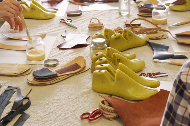 Make your own dreamy leather sandals! – peppermint magazine