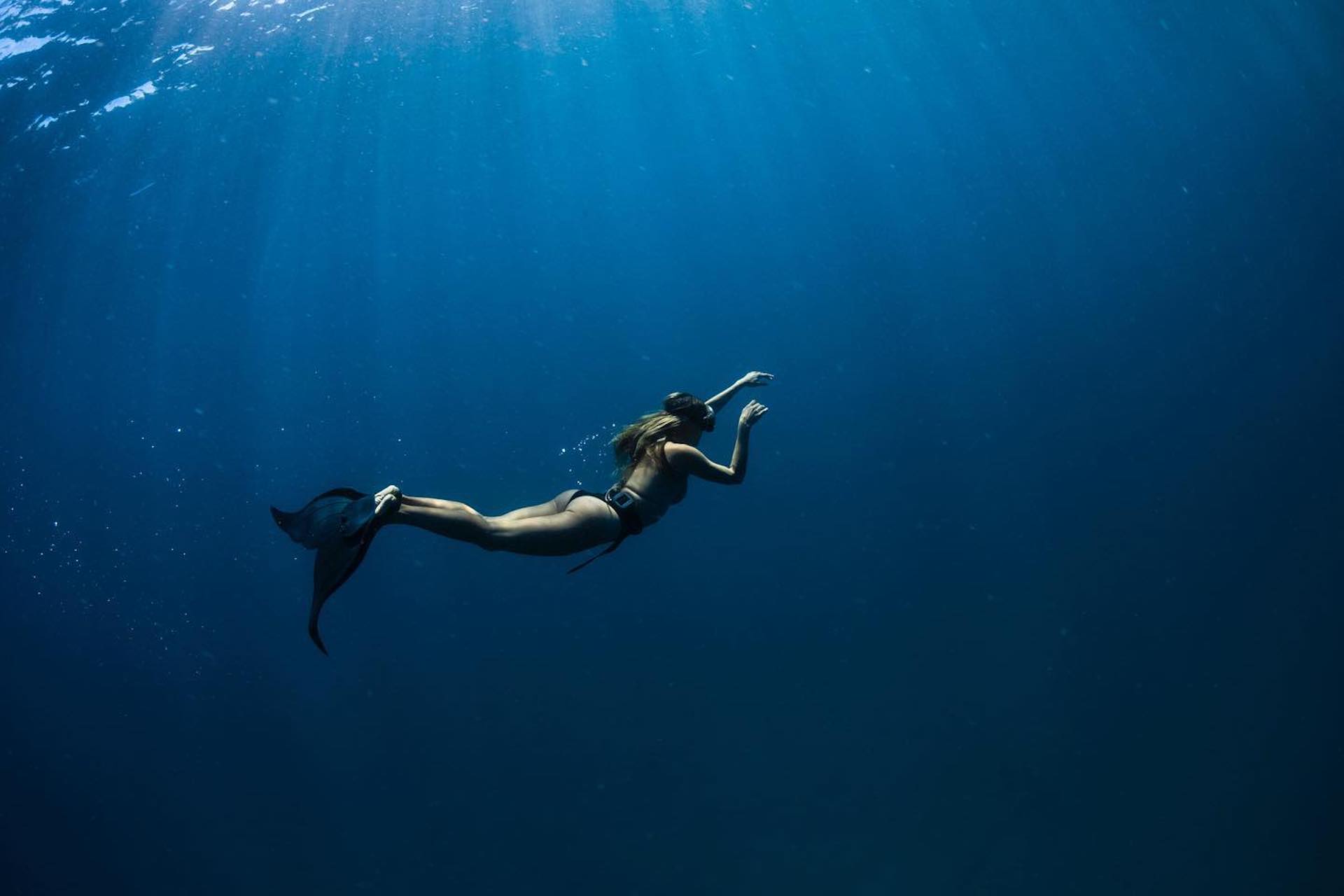 Kate Nelson I Quit Plastics Underwater