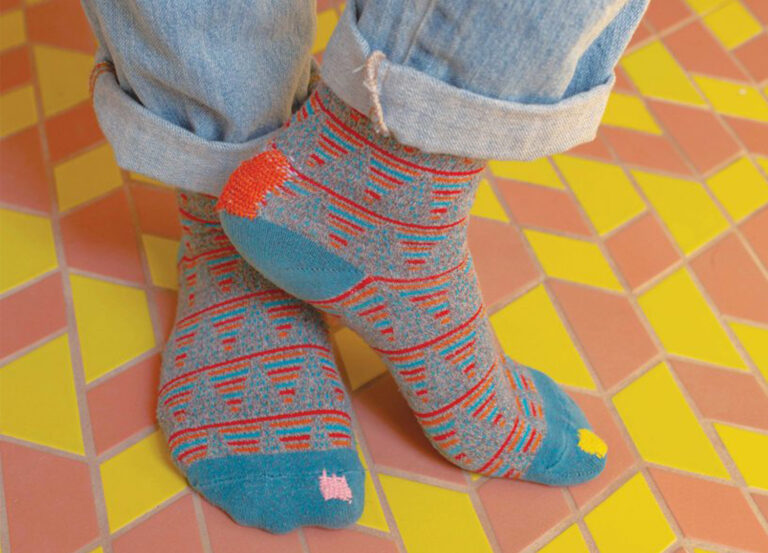 Seven Amazing Visible Menders You’ll Wish You Followed Sooner