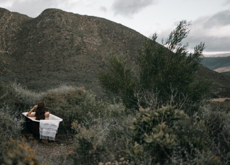 Life in Plastic, Not So Fantastic: 13 Products to Help You Flush Plastic from Your Bathroom