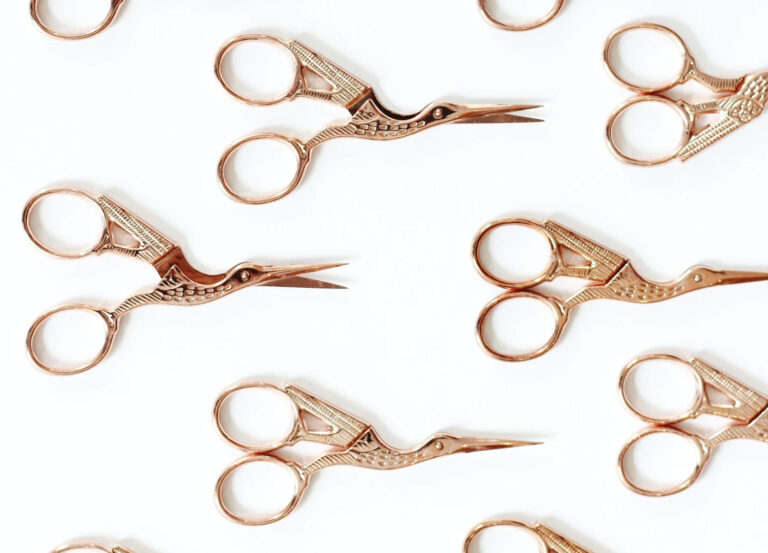 The Sewing Detective Investigates: The Mystery of the Stork Scissors