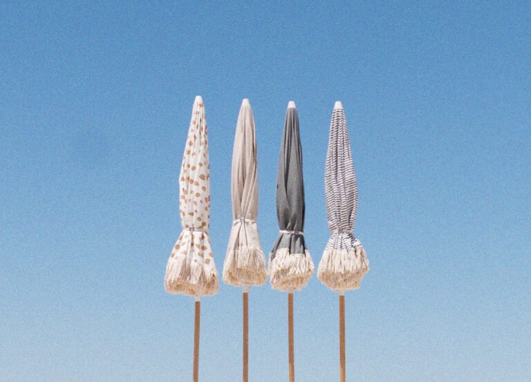 Beach, Please… Everything You Need for a Sustainable Day in the Sun