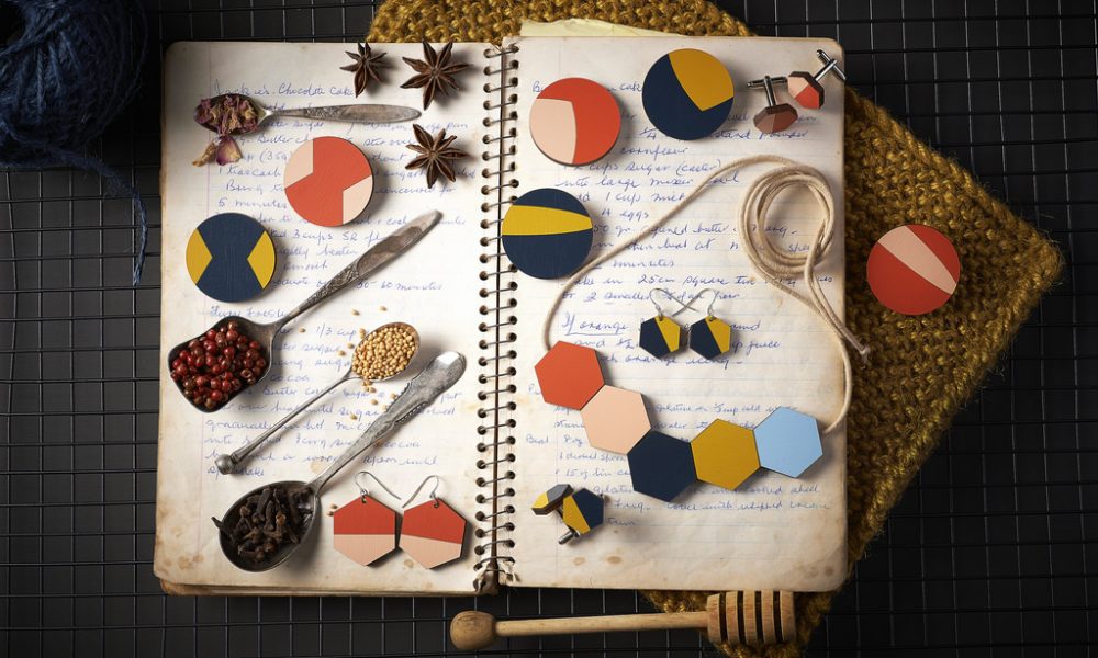 12330176744_82c944e7f2_b