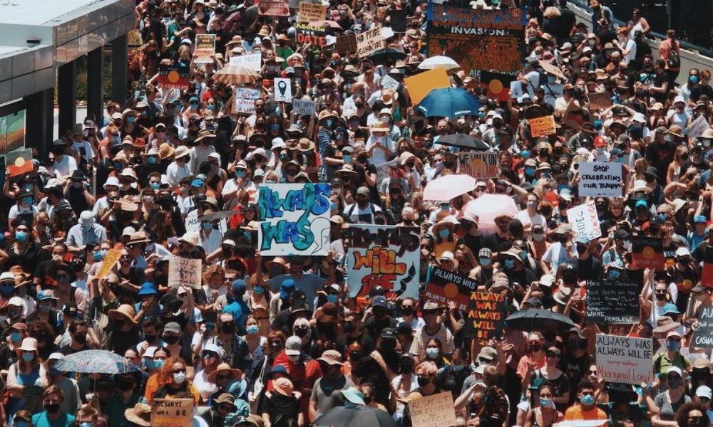 26-January-Alesha-Caroline-Instagram-1