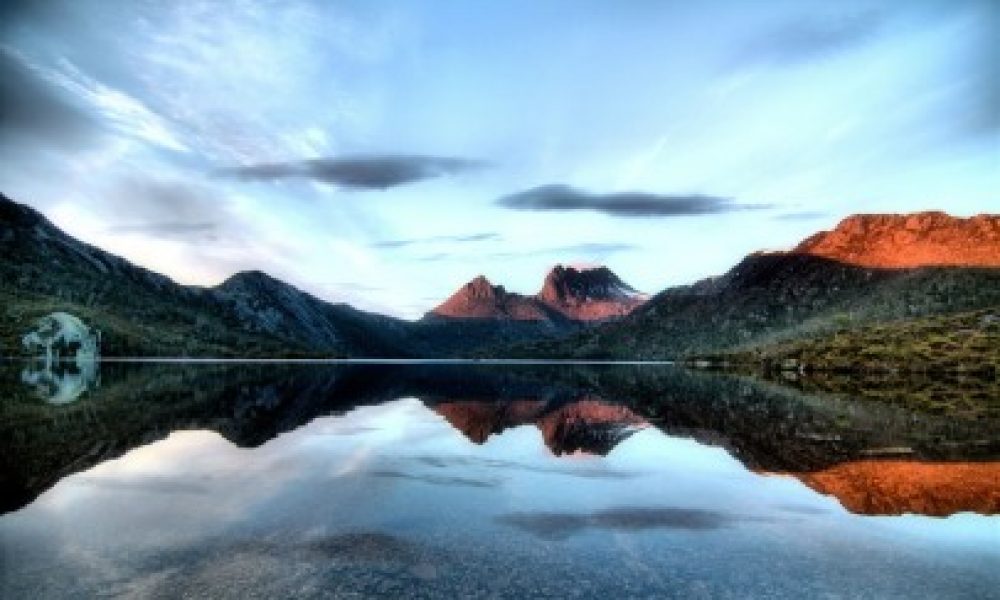 Dove-Lake-Brian-Dullaghan-Winner-406x249