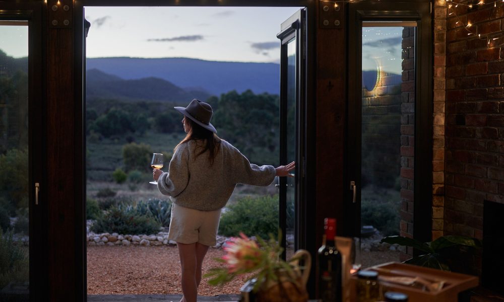 Heartful-Nook-On-The-Hill