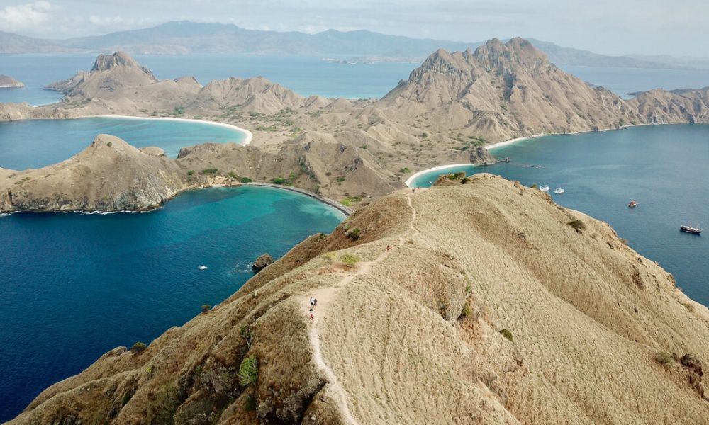 Komodo Chase climate change tourism