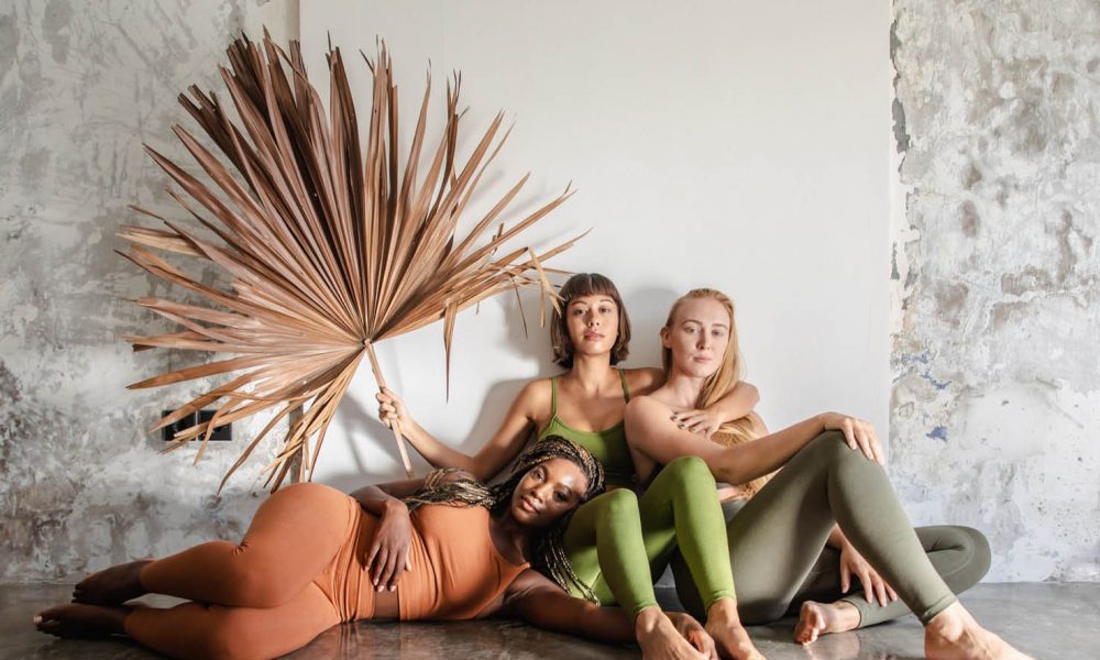 sustainable yoga clothes